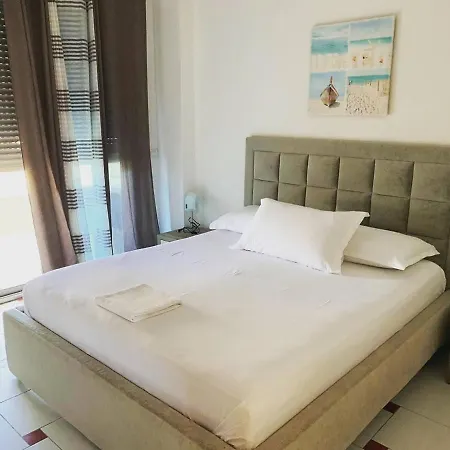 Jasmine * Sarandë
